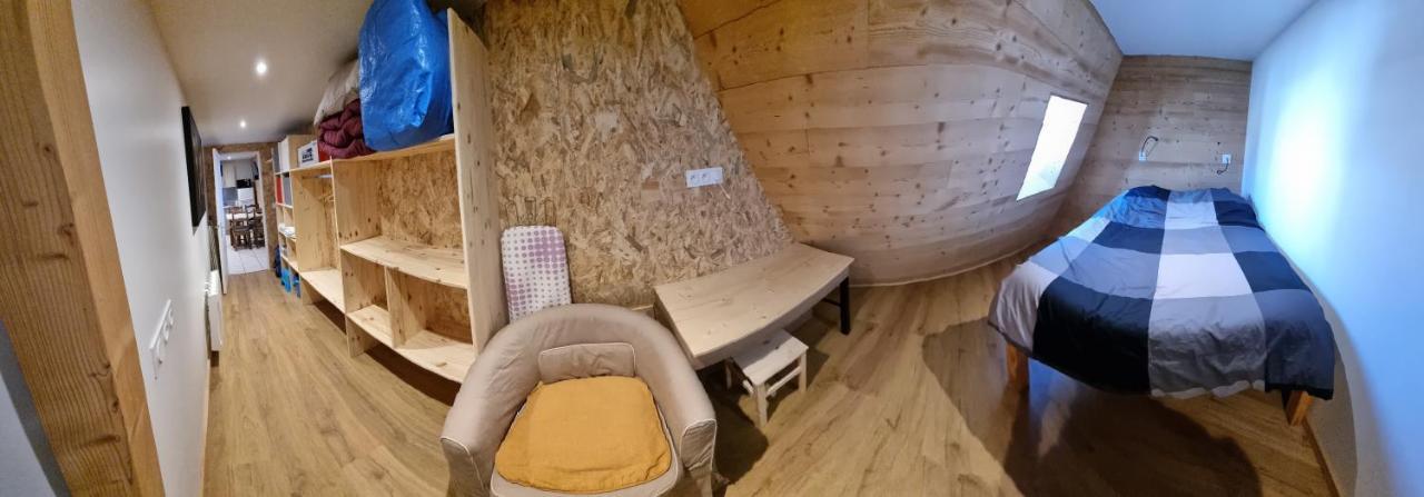 L'Ourson Apartment เลส์เดอซาลป์ ภายนอก รูปภาพ